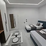 Elite Konukevi Avlonya